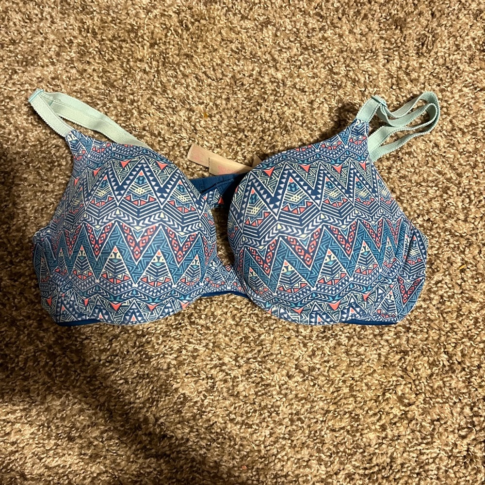 Pink T-Shirt push- up bra